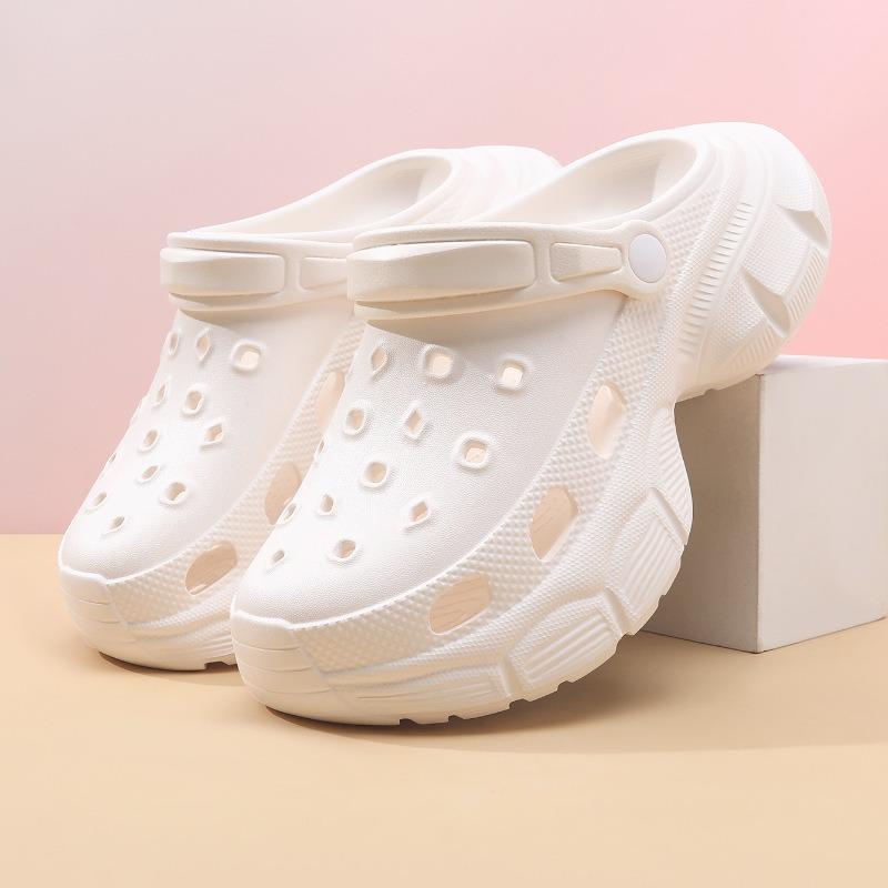 Hole Shoes Women's Wear Thick-soled Bag Head Half Slippers Non-slip Soft-soled Fashionable Two Wear Cool Slippers Heightening Bubble Shoes