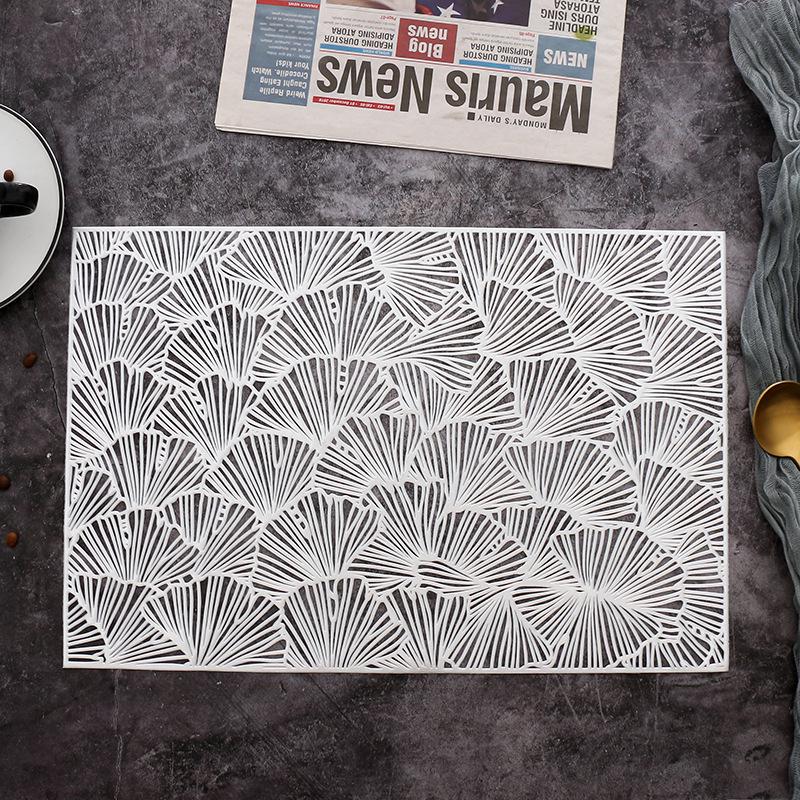 Podkładka PVC w stylu zachodnim prostokątna żaroodporna, wodoodporna i olejoodporna z liściem miłorzębu