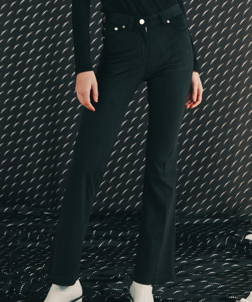 LUNECAVE Slim Boot-Cut Black Suede Pants Women_Slim Bootcut Black Suede Pants