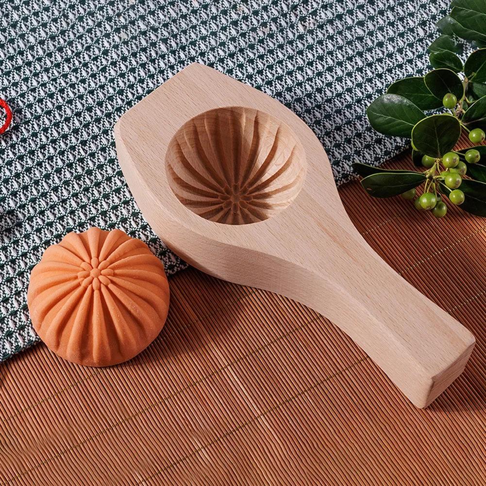 

2025 Hot DIY Steamed Bun Mold Wooden Traditional Moon Cake Mould Multipurpose Bun Making Tool Mung Bean Cake Baking Mold 1pc