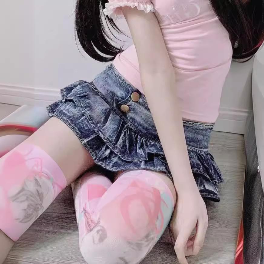 Chic Low Waist Denim Mini Skirt for Nightclub & Dance