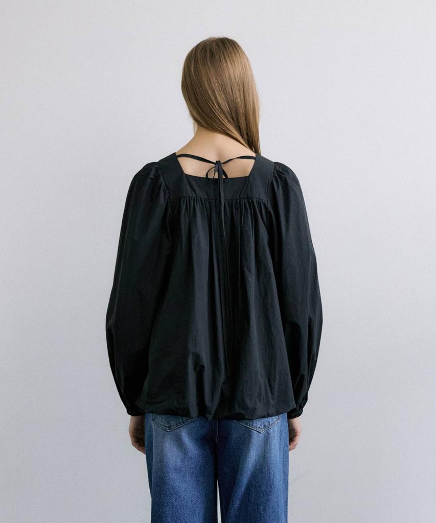 MAIS Square Neck Balloon Blouse / Black