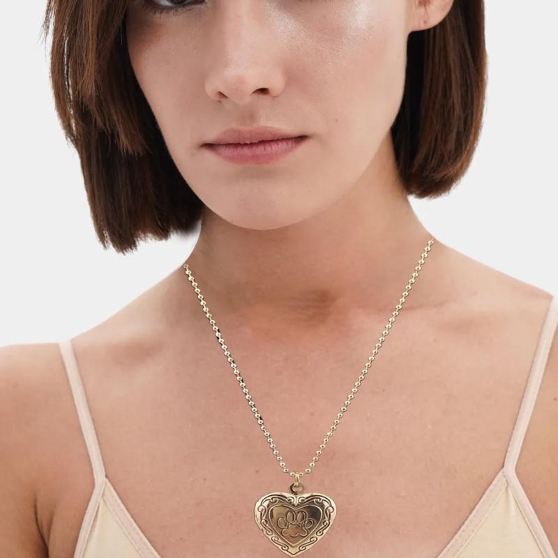 Stylový foto přívěsek ve tvaru srdce Náhrdelník s přívěskem ve tvaru srdce Materiál slitina Perfektní dárek k narozeninám a Vánocům