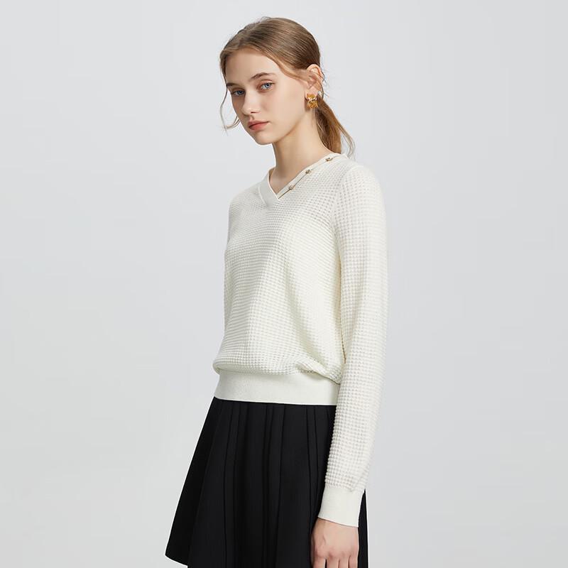 Women's V-Neck Long Sleeve Knit Pullover