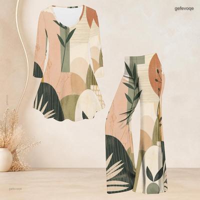 Women Plus Size Round Neck Three Quarter Sleeve Printed Flared Top And Flared Pants Two Piece Set