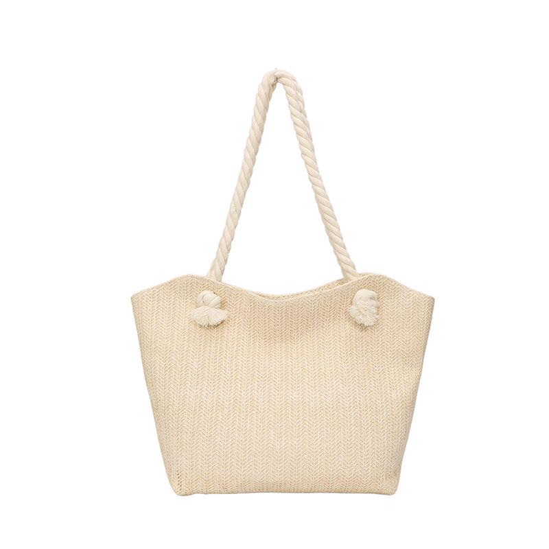 Chic Straw Woven Tote: Large Capacity, Single Shoulder Bag with Fresh Underarm Design for Women