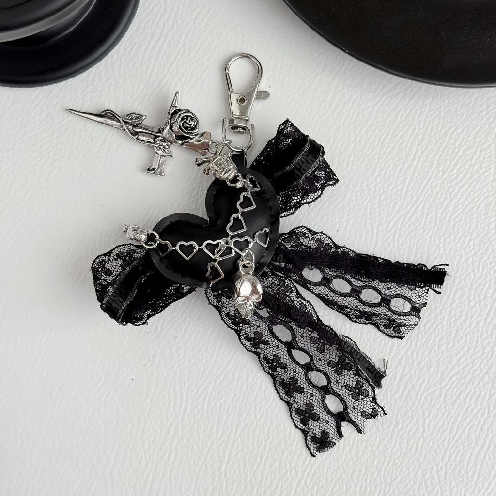 New Gothic Lace Bow Black Heart Cross Keychain New Exquisite Sweet Ballet Ribbon Keychain Hand-held Charter Key Accessories Gift