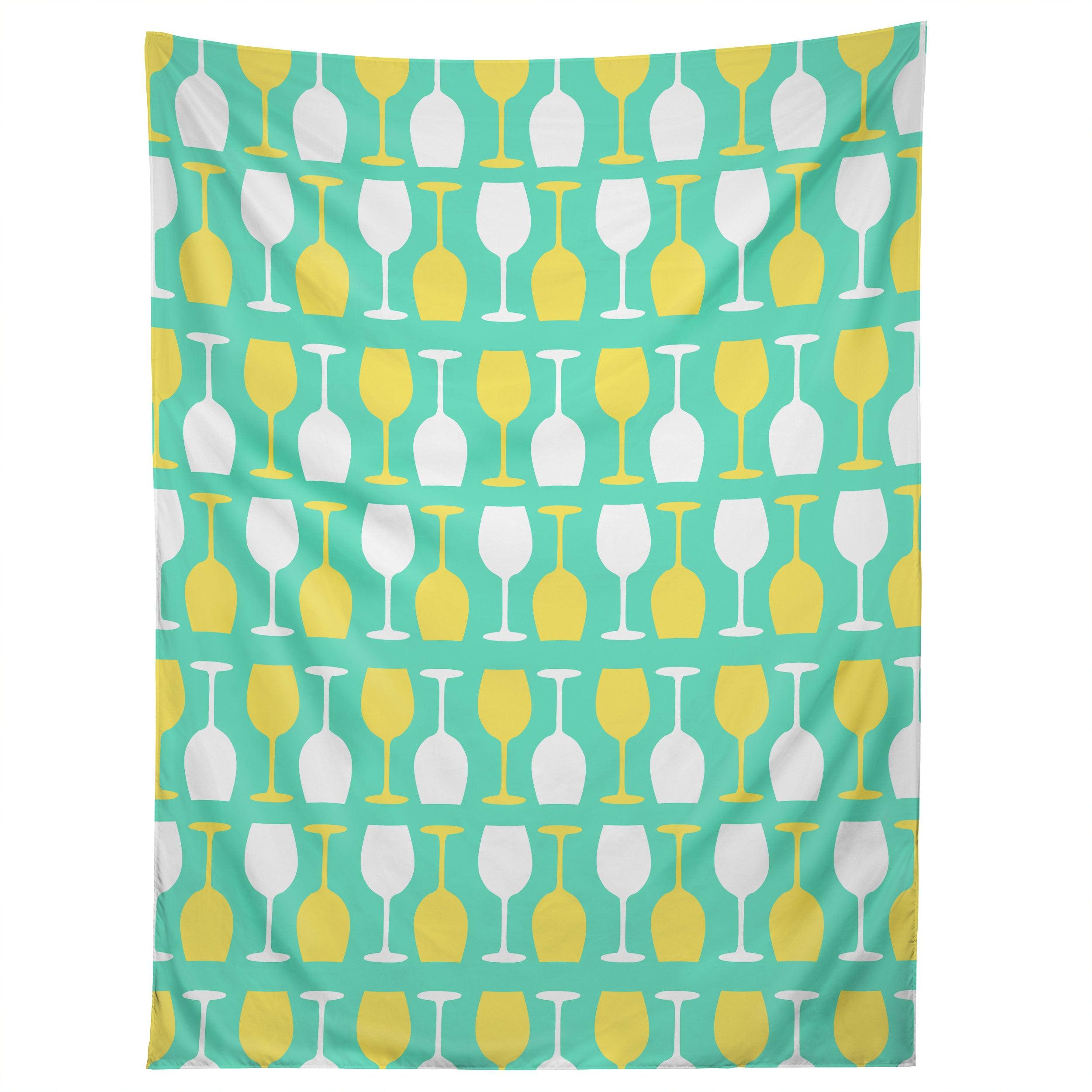 HAPPY HOUR WINE GLASSES tapestry 75x100