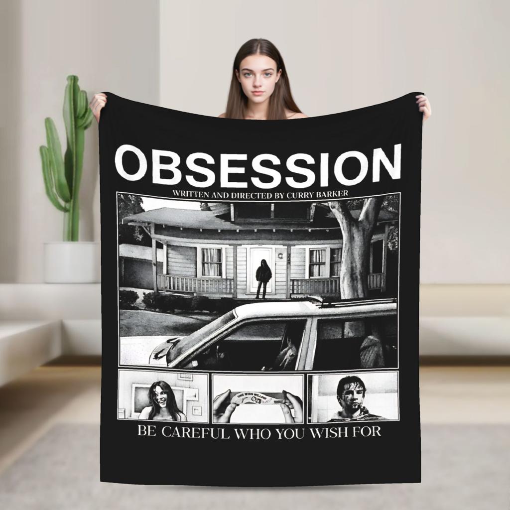 Obsession Bloody Girl Black and White Blanket Warm Plush Throw Blanket For Boy Girl Living Room Flannel Bedspread Bed Cover