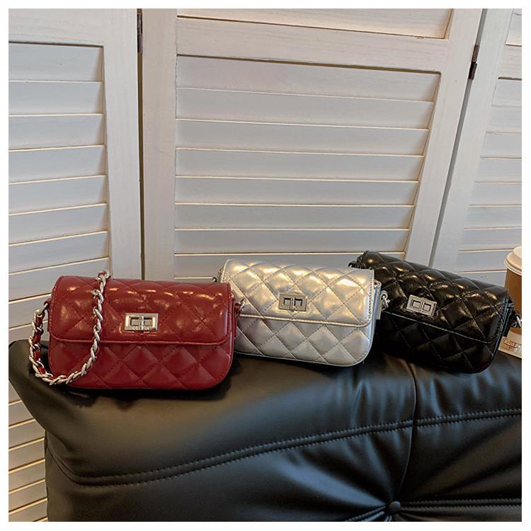 IELGY Diamond Chain Small Square Bag Niche Texture All-Match One-Shoulder Messenger Bag