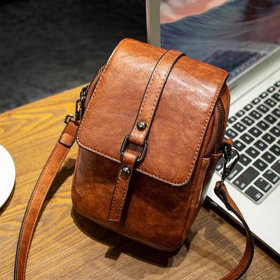 This Trendy Small Bag Is Fashionable and Elegant. It's A Mini Single-shoulder Crossbody Bag for Women To Hold Their Mobile Phones