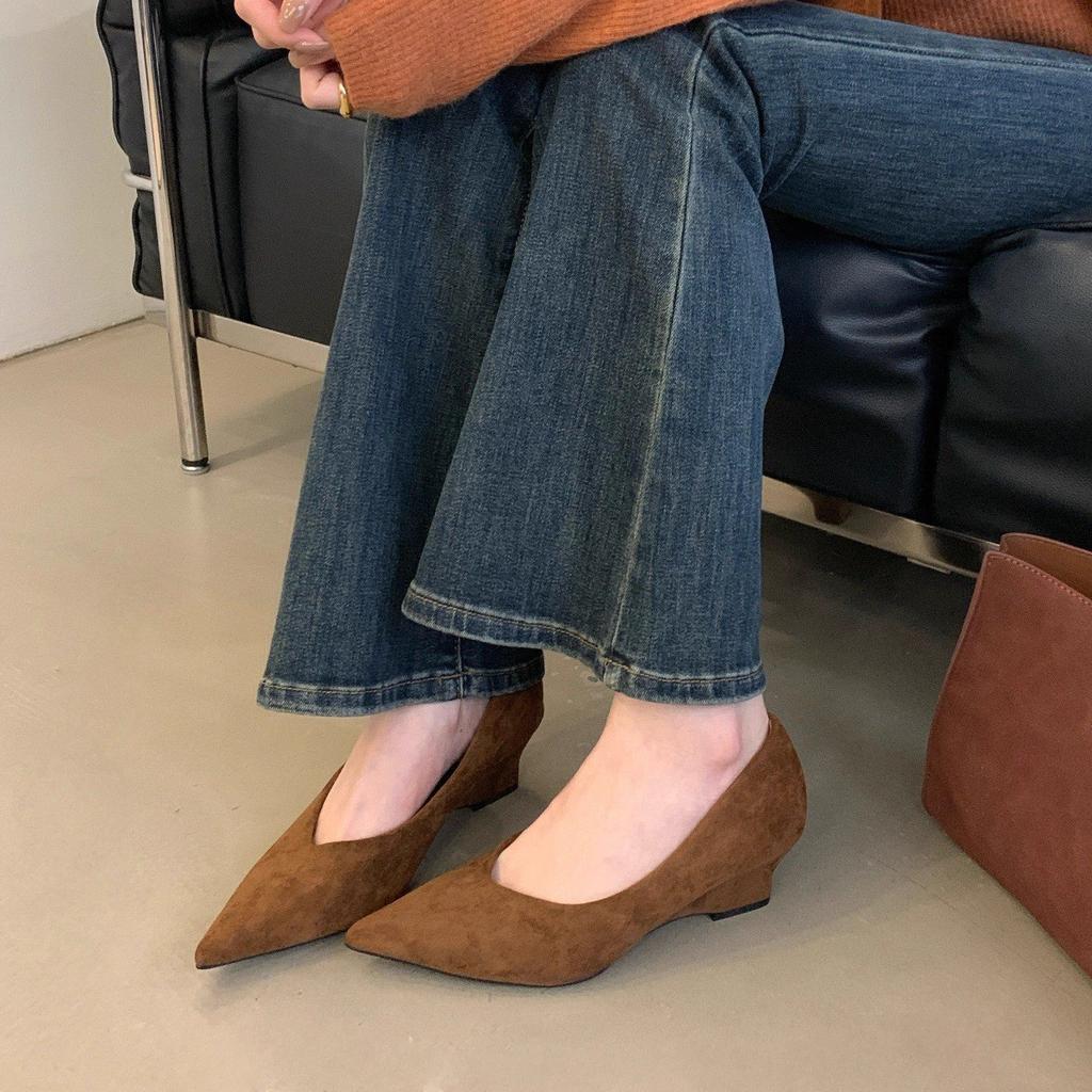 Autumn suede pointed wedge heel medium heel single shoes soft sole light mouth versatile high heel ladle shoes women's shoes suede