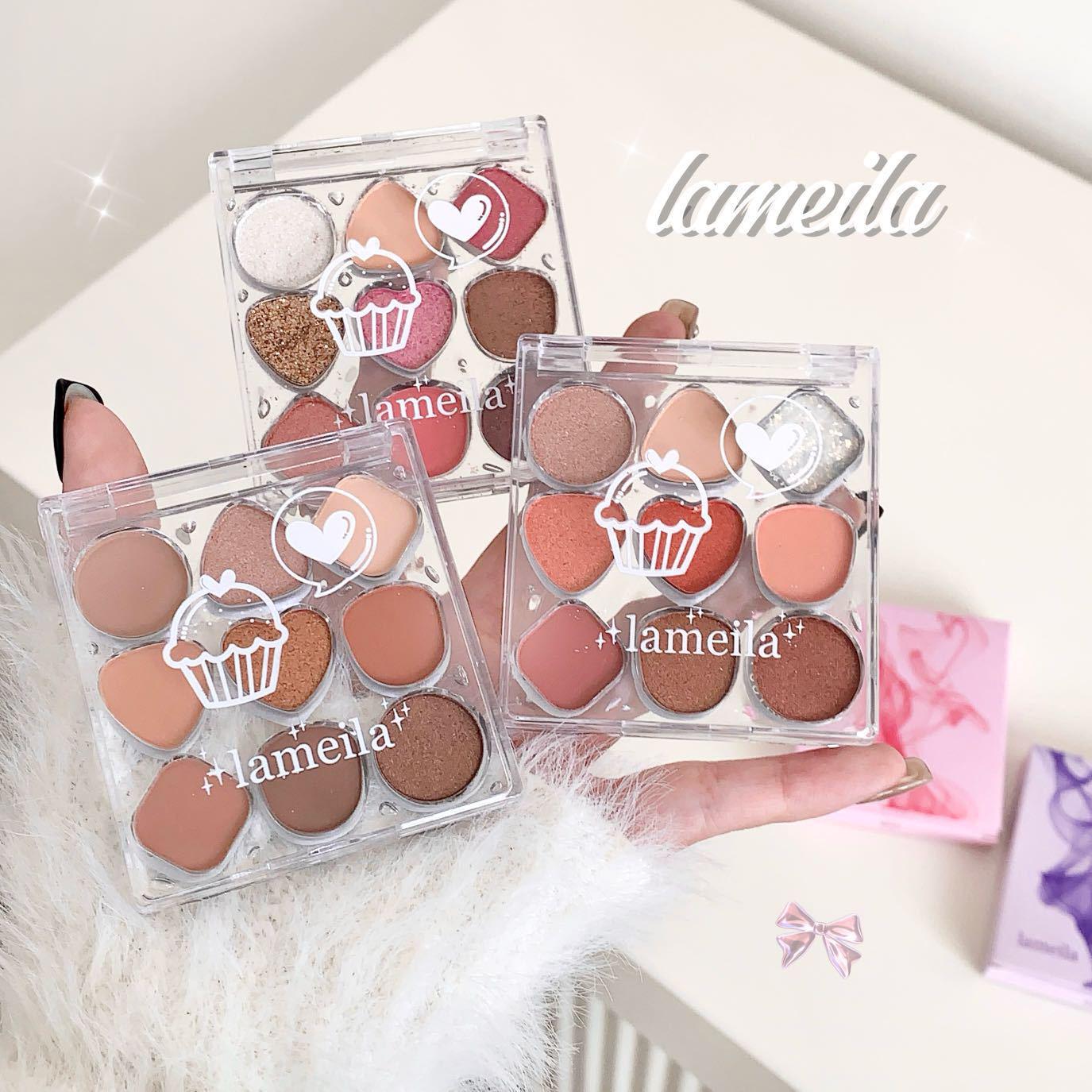 

9-Color Eyeshadow Palette: Matte, Shimmer & Glitter with Earth Tones