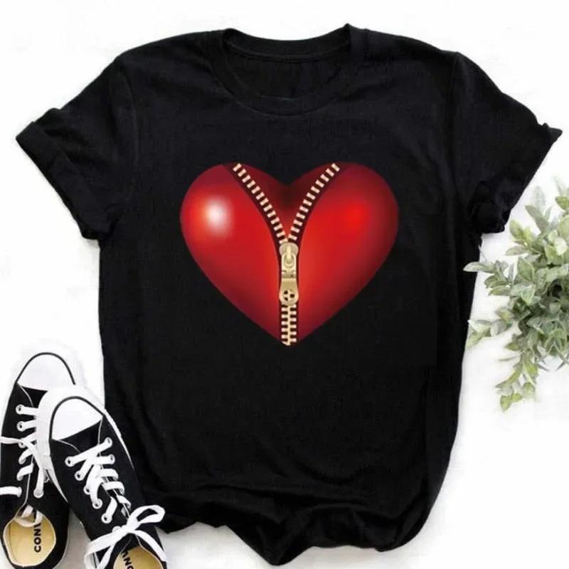 T-shirt Femme Imprimé Cœur Papillon Coloré Plume Rose Haut Décontracté Manches Courtes Pour Passionnés de Mode