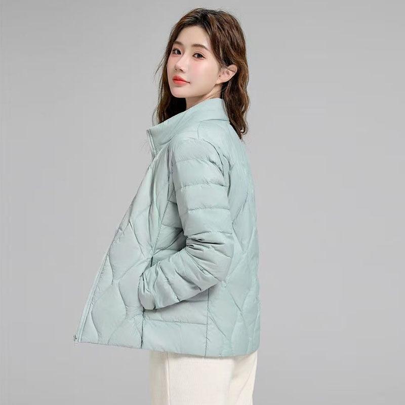 

Осень и зима новый пуховик женский легкий и тонкий со стойкой воротником пух белой утки легкий теплый осень и зима тонкий большой размер повседневный топ M