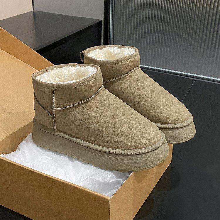 Sneeuwlaarzen nieuw antislip winter warm opgestapeld verdikt klassiek kort sneeuwkatoenlaarzen katoenen schoenen