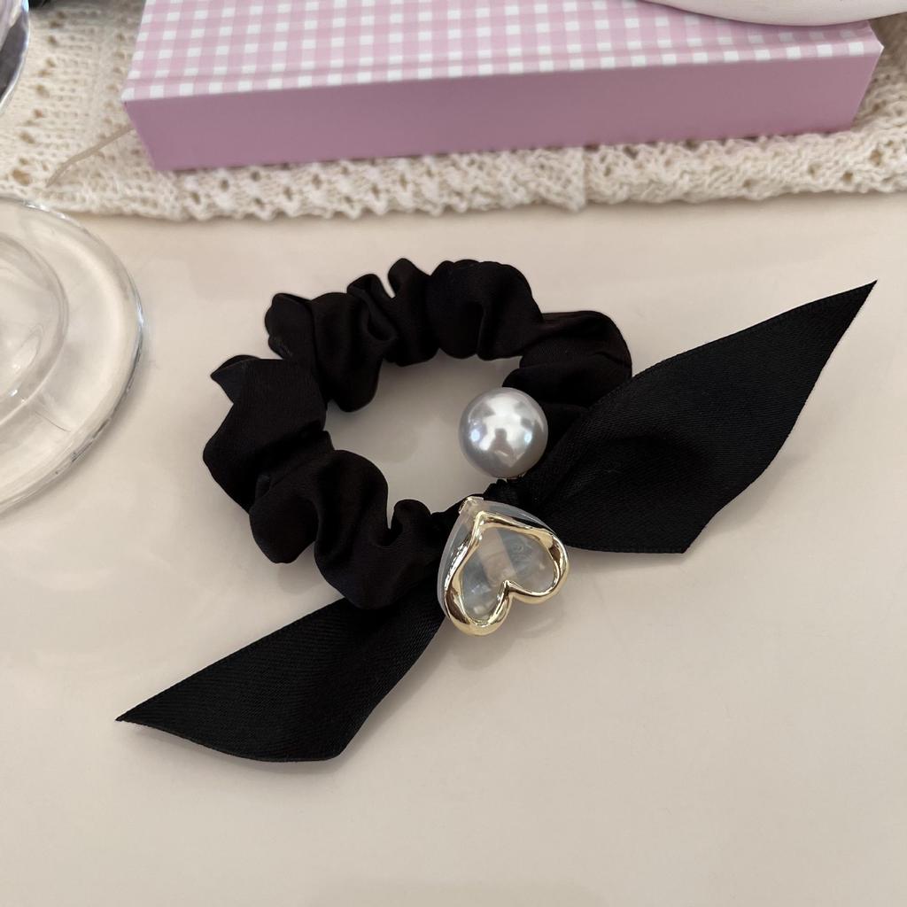 Geometric Heart Pearl Bow Scrunchie: Versatile Women's Elastic Hair Tie