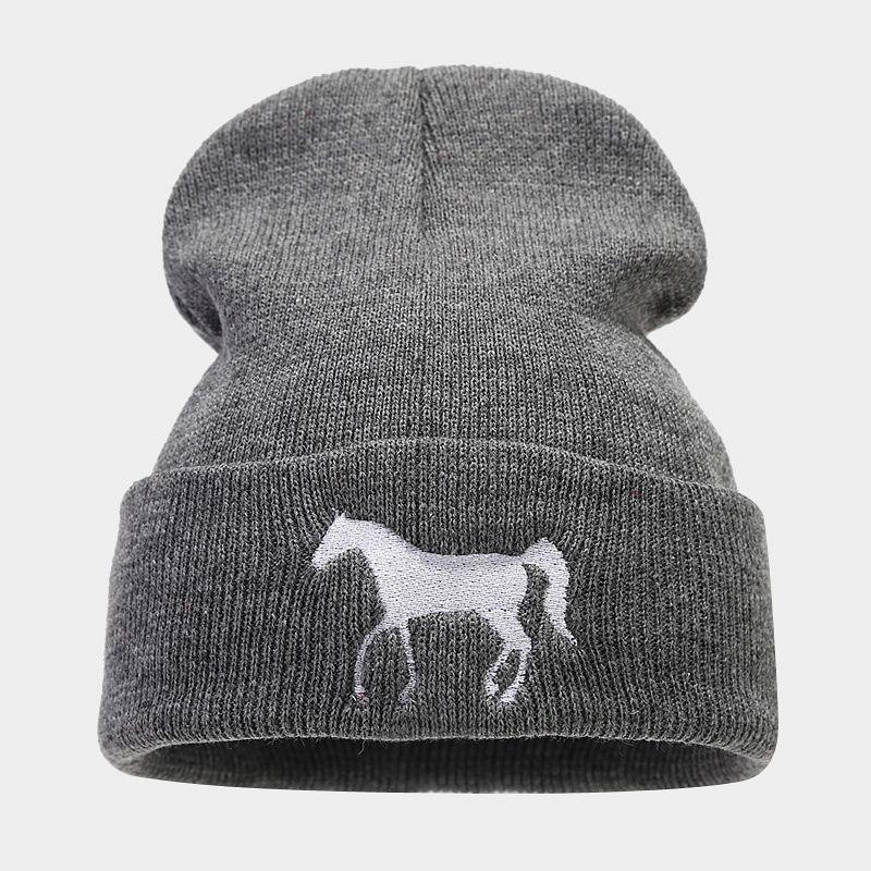 Autumn and winter new innovative horse embroidery warm cold hat men and women outdoor shopping leisure sunshade knitted hat tide