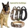 Col Tactique de Traction pour Chien Extérieur Anneau de Cou Épaissi. Les grands chiens peuvent soulever et tenir des couvre-cou pour chien