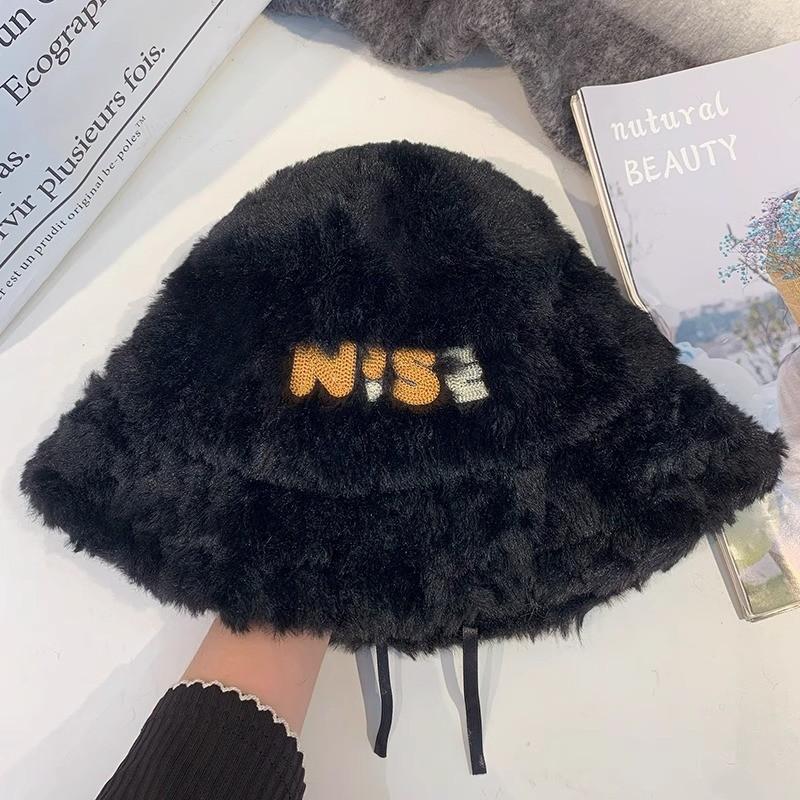 Fall Winter Ladies Bucket Hat With Thick Wool Plush For Warmth And Windproof Comfort