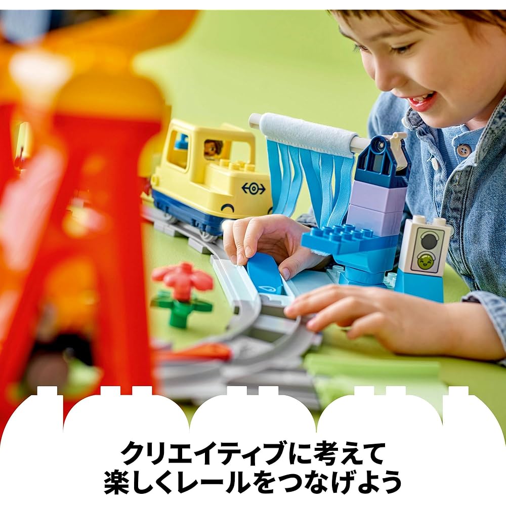 Set Giocattolo Treno LEGO Duplo Città per Bambini dai 1,5 ai 6 Anni con Mattoncini e Veicoli