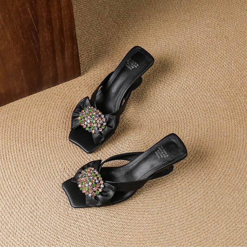 French holiday style high-heeled cool slippers women's outer wear summer 2025 new soft leather rhinestone bow wedge sandals