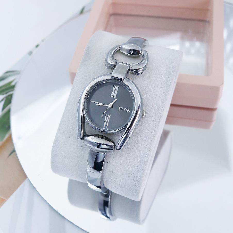Simple Women's Wristwatches Stainless Steel Strap Small Dial Fashionable Exquisite Quartz Watches for Woman Relojes De Mujer