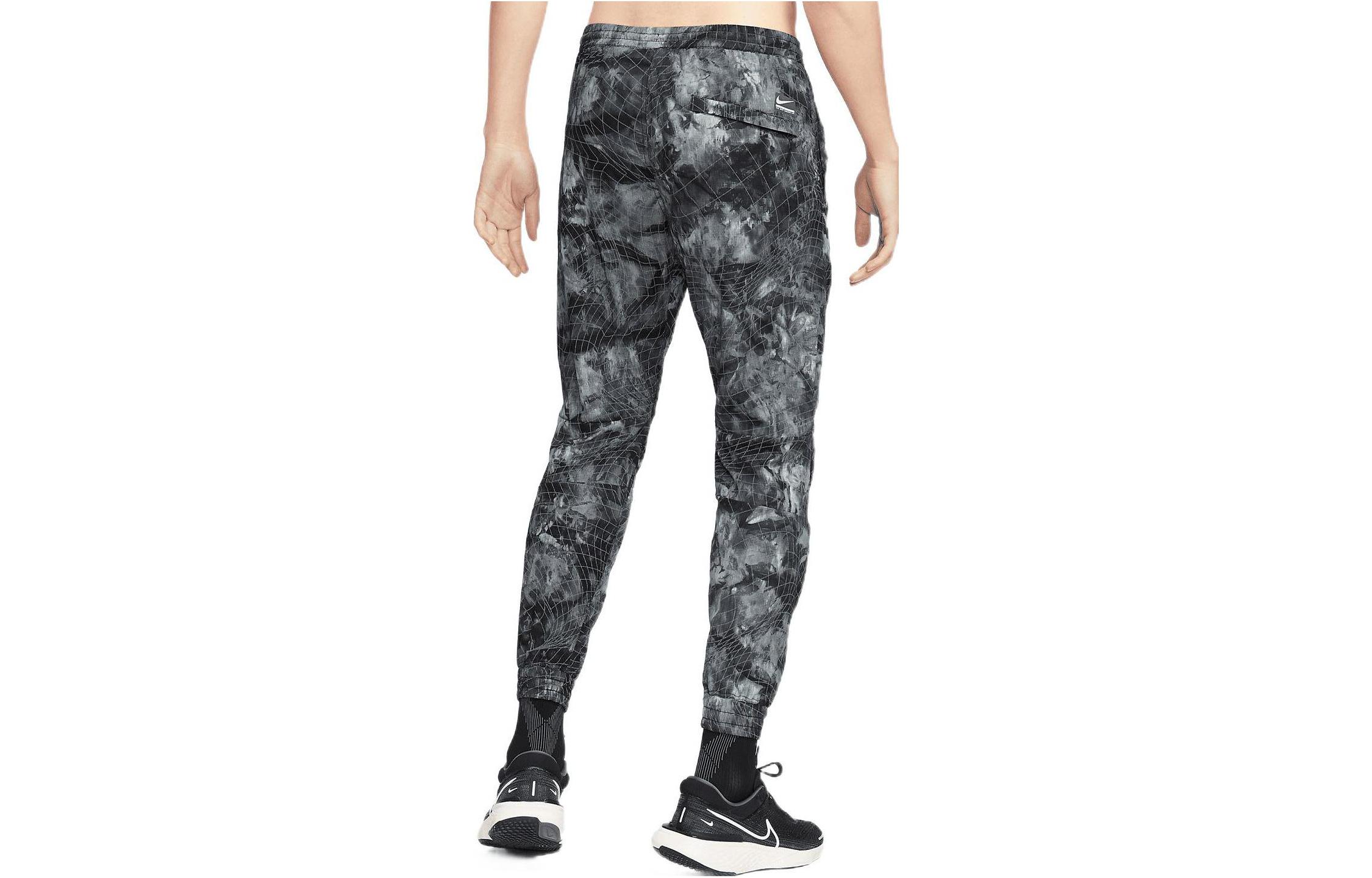 Nike Knitted Sweatpants Men`s Black DB0869-060