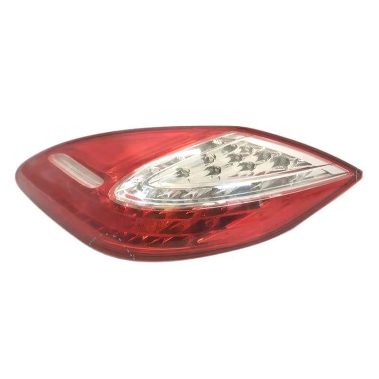 Taillight for Panamera 2011-2014 Models (Part Numbers: 97063141104, 97063141204)