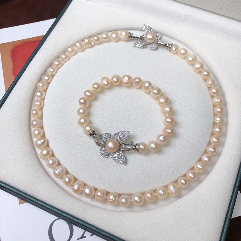 Butterfly Suit Freshwater Pearl Necklace Set - Women s Versatile Temperament-Enhancing Clavicle Chain 8-9mm
