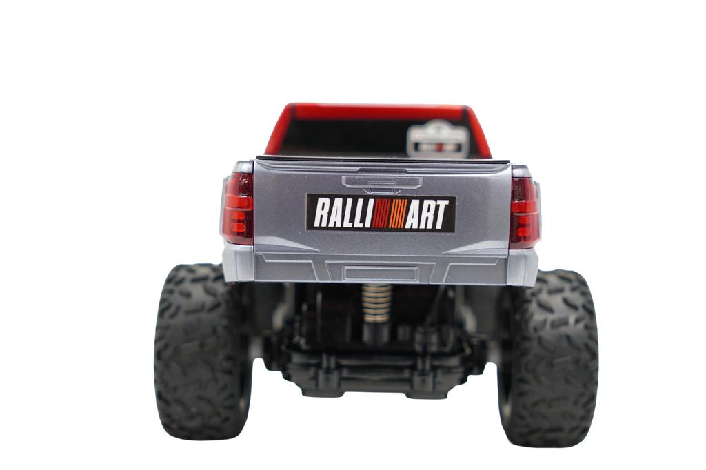 Happinet 1/20 Scale R/C Mitsubishi Triton Rally Car for Ages 6 and Up