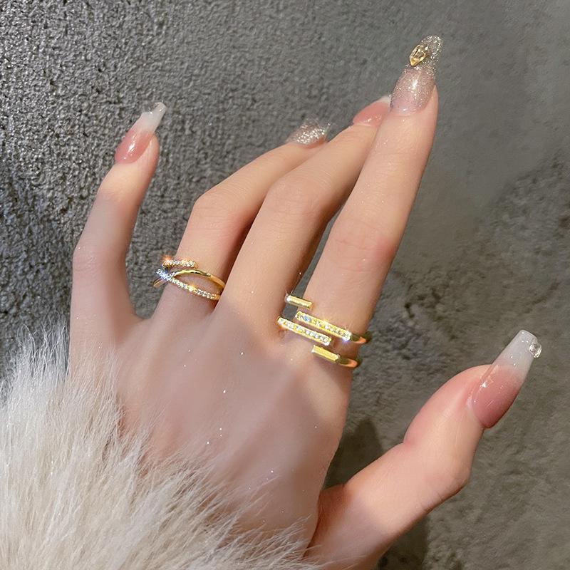 Zircon Multi-Layer Adjustable Minimalist Ring: Exquisite, Light Luxury Fashion