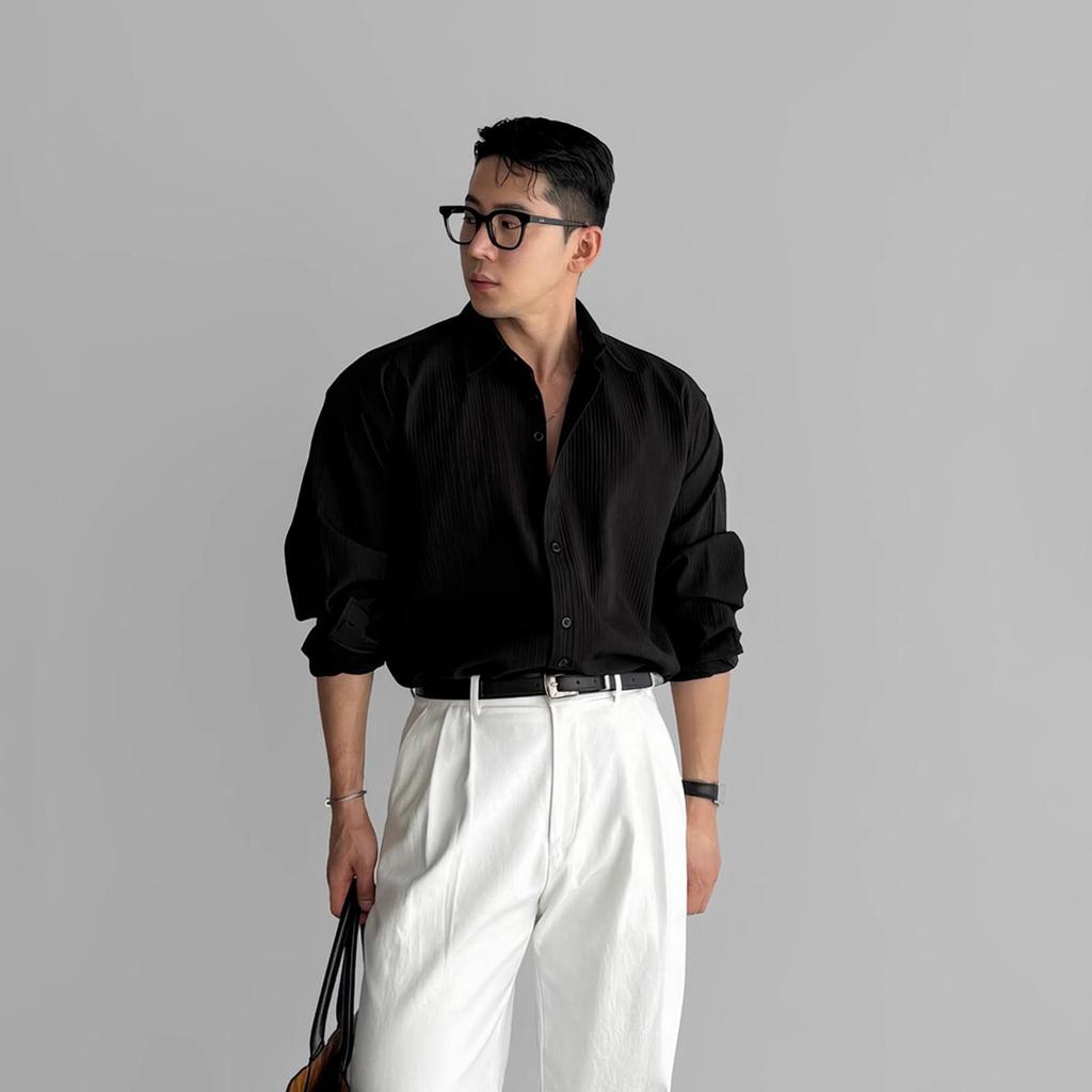 Men's Black Vertical Stripe Long Sleeve Shirt - High-End Casual Business Style, Iron-Free, Button-Down.