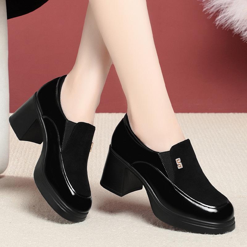

Модные туфли-лоферы 2024 года, новые весенние мягкие туфли для женщин, винтажные туфли-лодочки для дам, туфли на толстом высоком каблуке и платформе в стиле ретро, коричневые, повседневные туфли для мам 37 чёрный