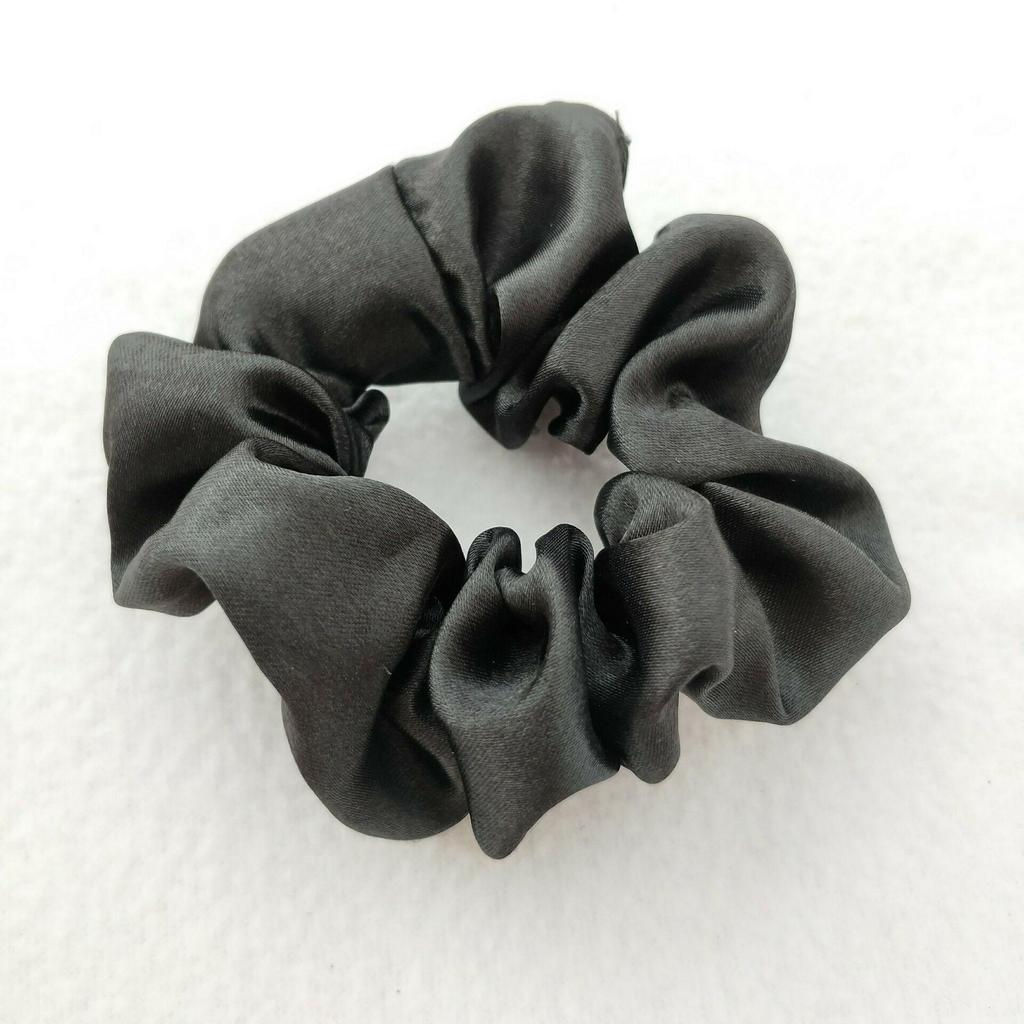 Satin Silk Hair Tie: High-End Women's Rubber Band for Elegant Buns