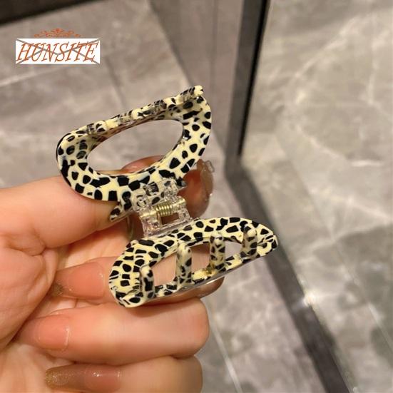 Mini Hair Clip Women Girls Anti-slip Leopard Print Strong Claw Contrast Color Hair Claw Barrette Crab Hairpin Styling Claw Clip Hair Accessories