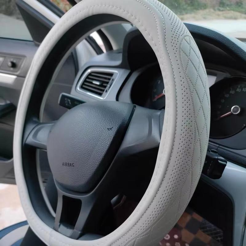 GSFWW1 Embossed PU Leather Patchwork Car Steering Wheel Cover, Non-slip, Breathable, Universal 15 Inch (Approx. 38cm)
