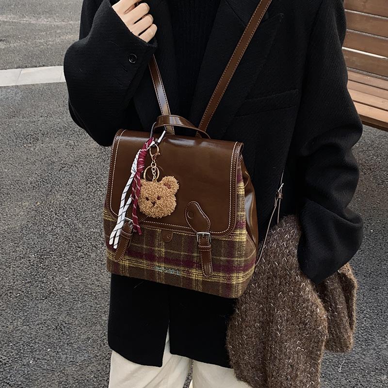 Autumn and winter British new backpack women's new, retro versatile small schoolbag fashionable foreign style plaid backpack