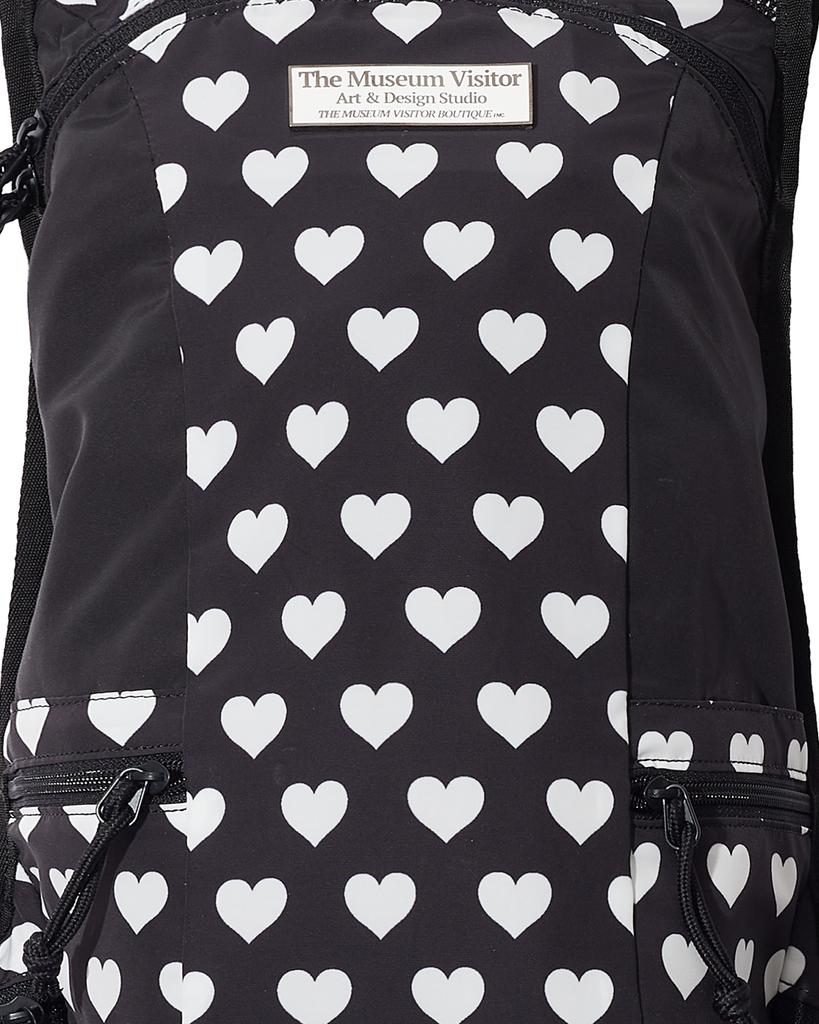 Themuseumvisitor Mesh Mountaineering Heart Printed Backpack (Black)