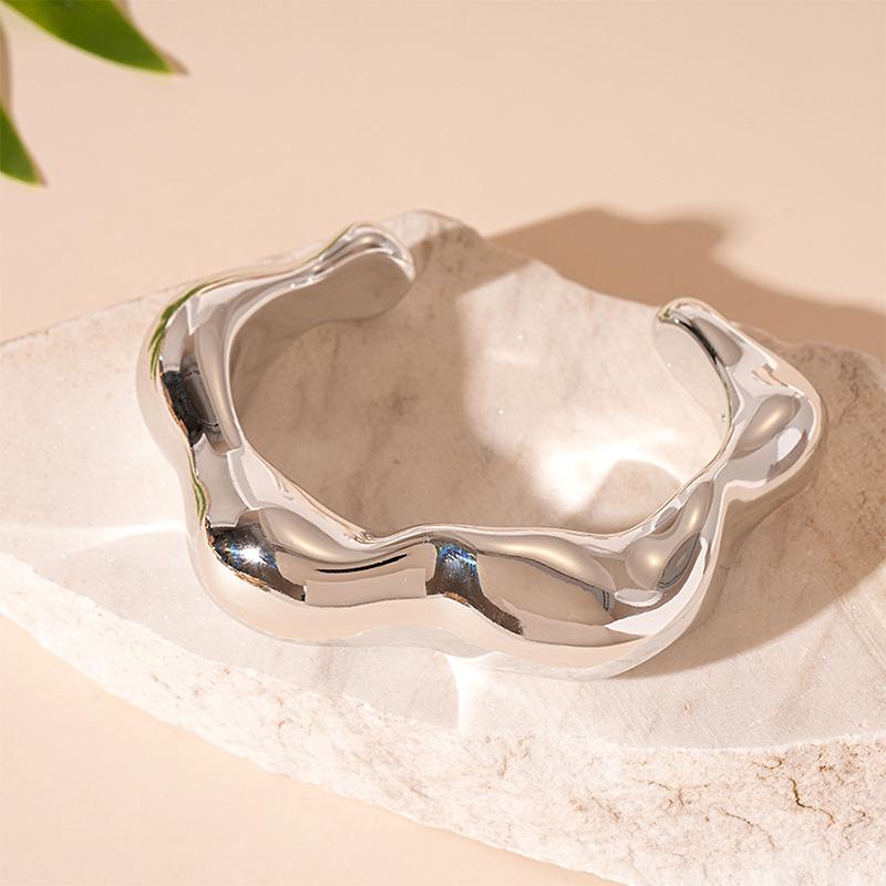 Exaggerated Irregular Cuff Bracelets for Women Fashion Punk Gold Silver Color Glossy Opening Plastic Bangle Female Jewelry