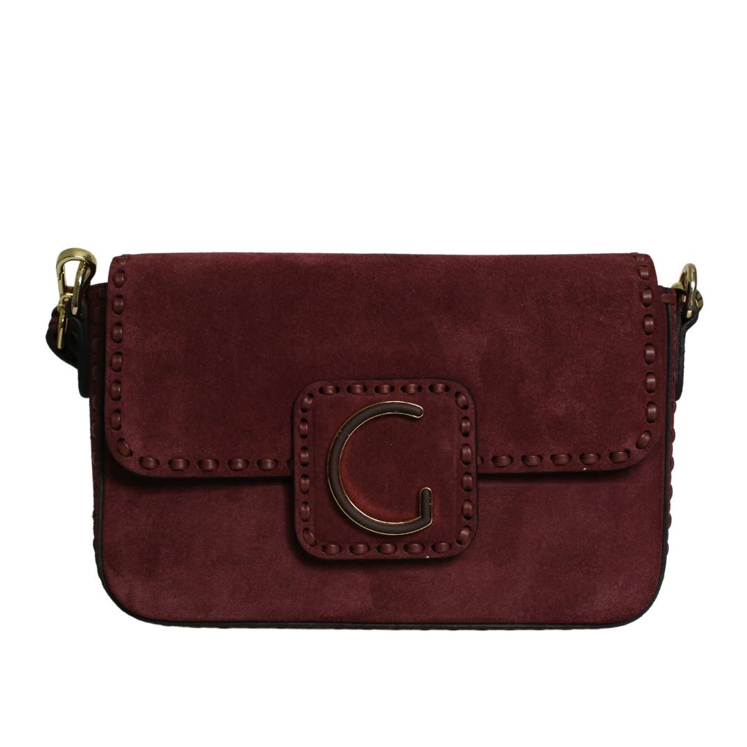 

Модель женской сумки из натуральной кожи ограниченного выпуска