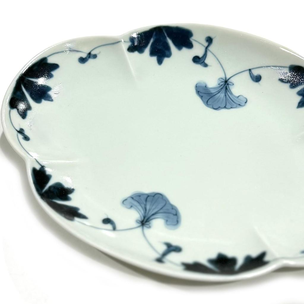 Arita Ware Plate, Hand-painted, Kanazen Pottery, Antique Dyed Peony and Quince Design, Medium Oval Plate, Approximately 20 X 14 Cm