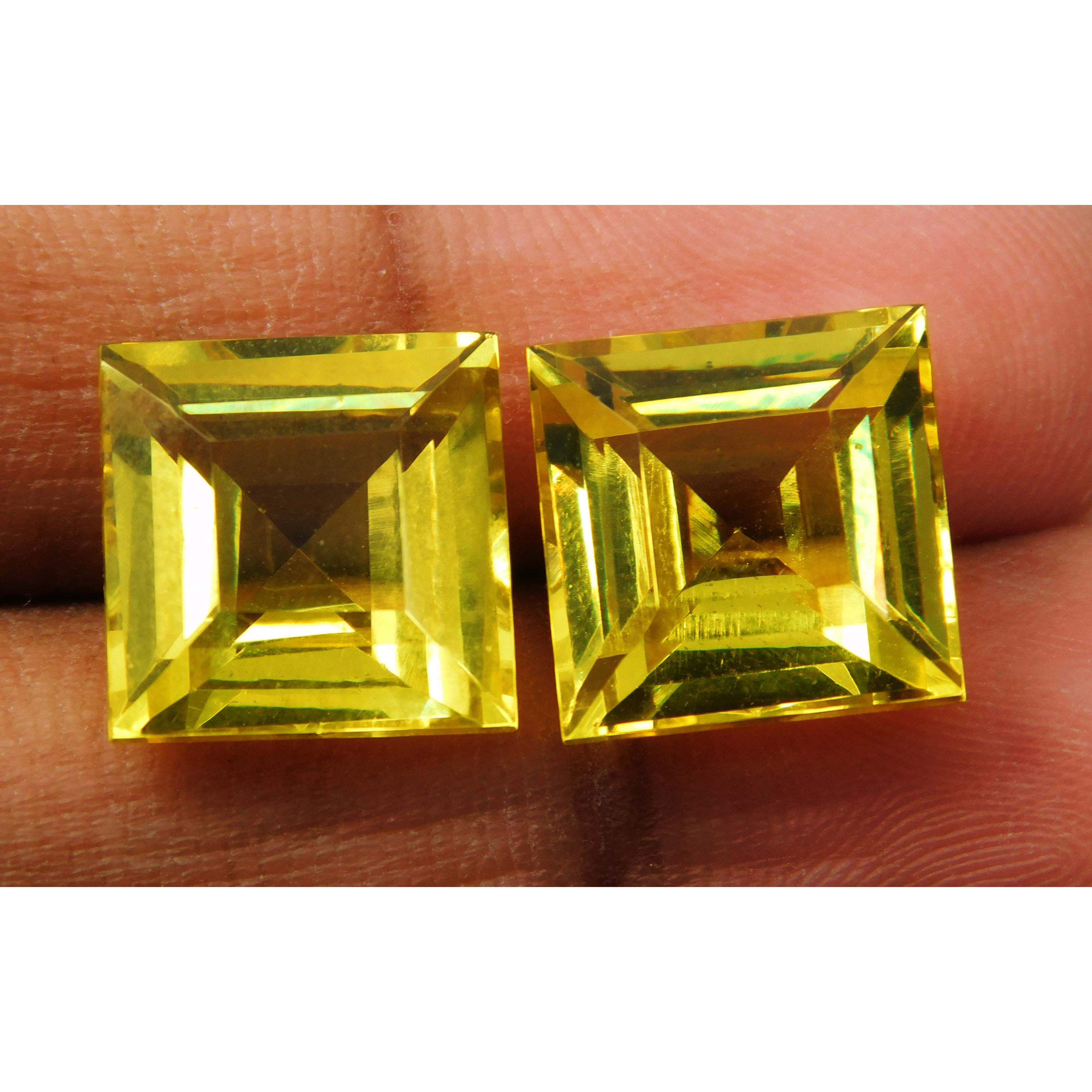 

Natural Yellow Sapphire 21.15ct Square Cut Certified Loose Gemstone 11.2 mm each approx жовтий
