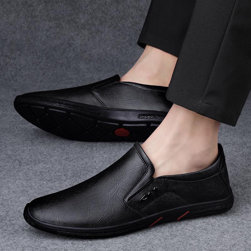 Leather Men Casual Shoes Breathable Soft Sole Office Loafers Shoes Men Designer Shoes Men Italian  Moccasins
