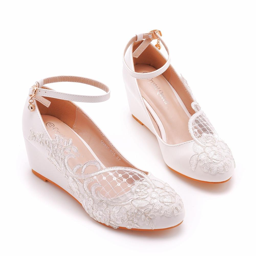 5 Cm Low Heel Pedicure Slim High Heel Shoes Women's Shoes Casual Shallow Mouth Buckle Round Toe Single Shoes Bridal Shoes