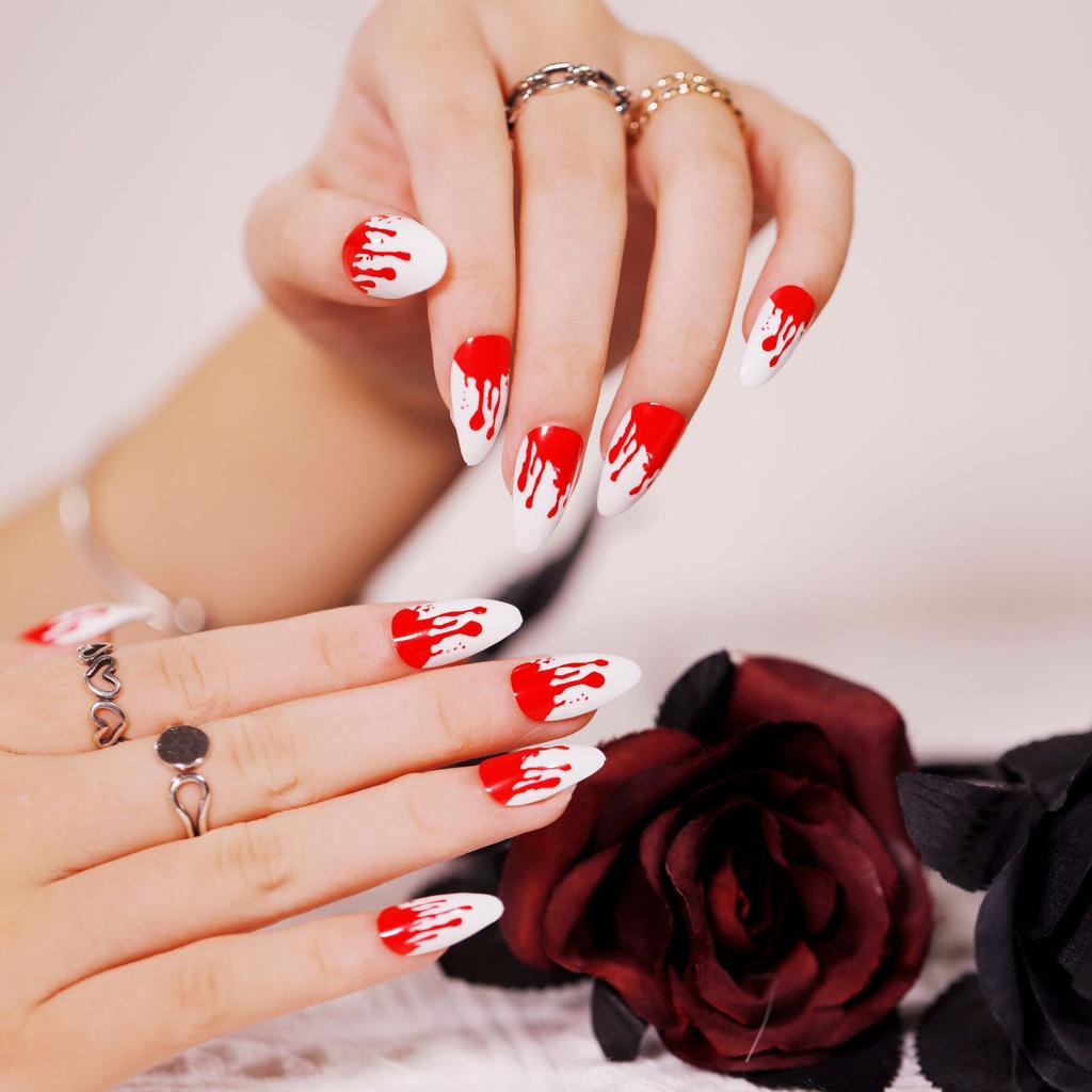 2025 New Halloween Wear Nail 3D Three-dimensional Nail Art False Nails European and American Spider Bat Nail Pieces