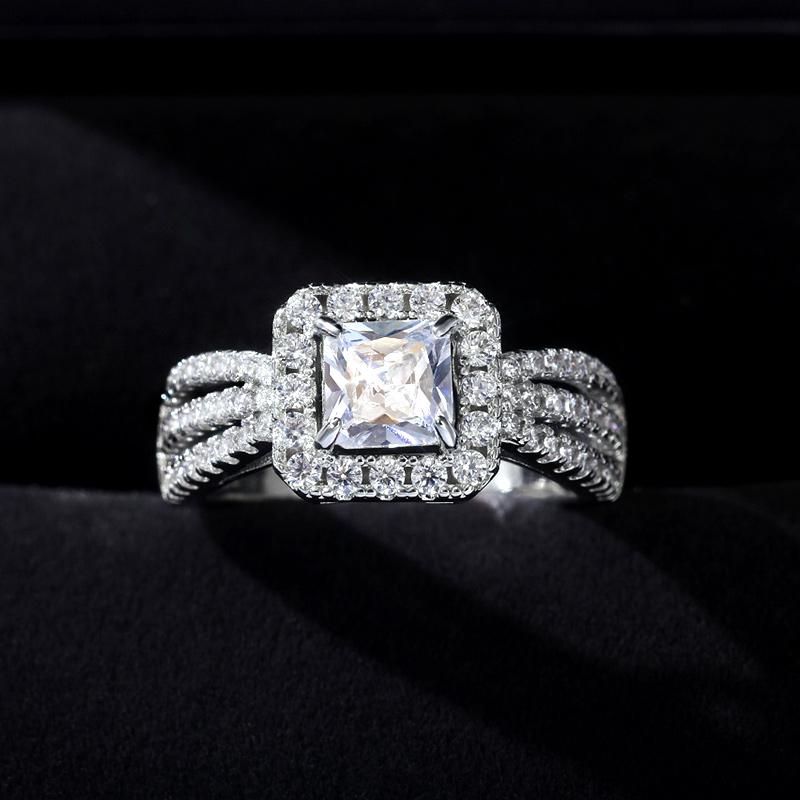 New Newly Women Engagement Wedding Rings Modern Design Creative Gift Ring Dazzling Cubic Zirconia Fashion Jewelry Accessories