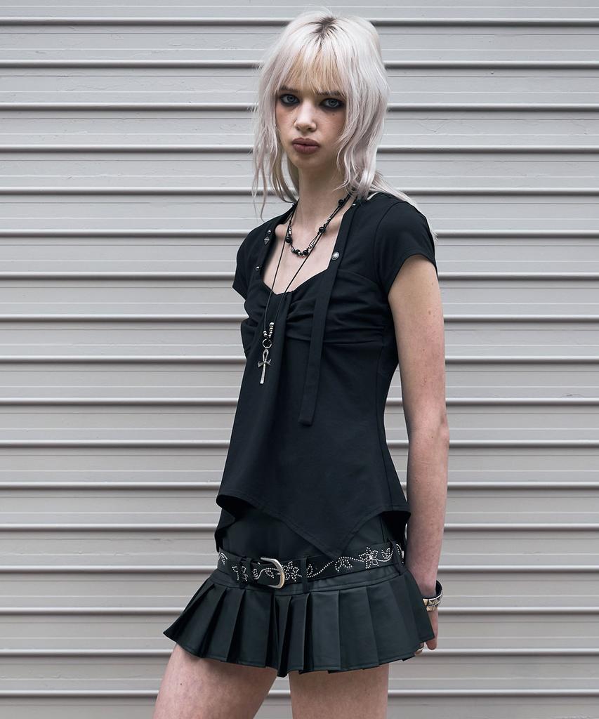 Nasnoing Ribbon Drape Stud Top (Black)