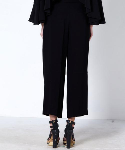 GREEDILOUS Wide Black Tuck Pants