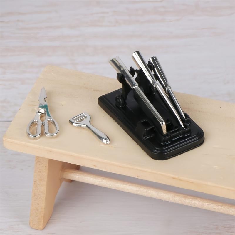 1:12 Scale Miniature Kitchen Cutter Set and Stand Model Doll House Accessory For Realistic Pretend Play And Scene Display